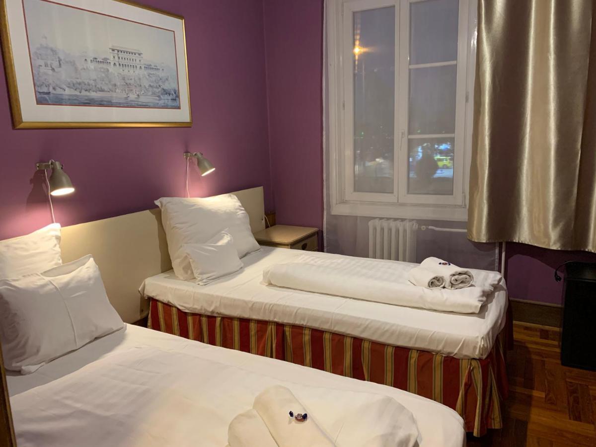 Hotel Omnibusz Budapest Exterior foto